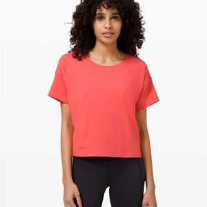 Lululemon Cates Tee Pink Punch Size 6 NWT